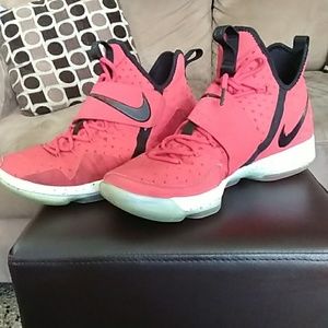 Nike Shoes - Lebron XIV sneakers Nike Shoes - Lebron XIV sneakers